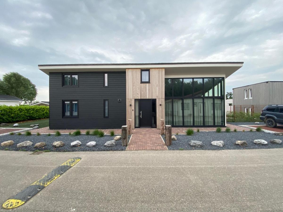 Maison Jolie *